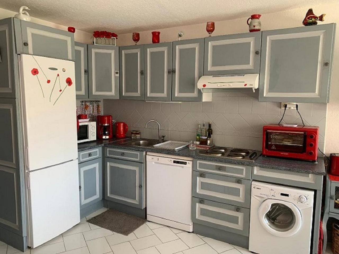 Vittoria Immobilier 3 - Reglement Sur Place - Cheques Vacances Acceptes La Grande Motte Ruang foto